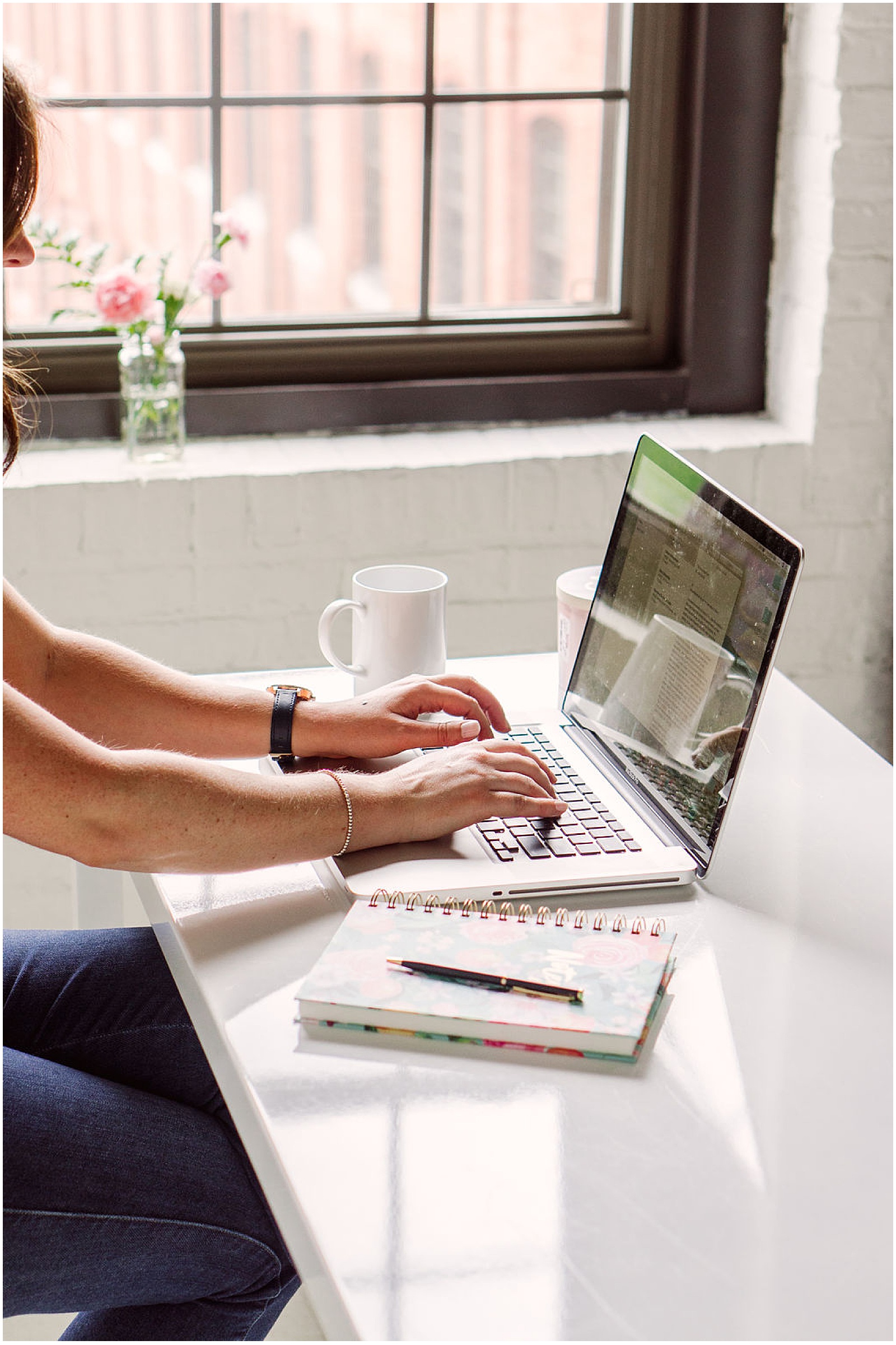 Website copywriter Rise Copy Co working on copywriting for Showit websites